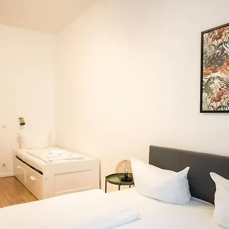 Great In Neukoelln Апартаменты *