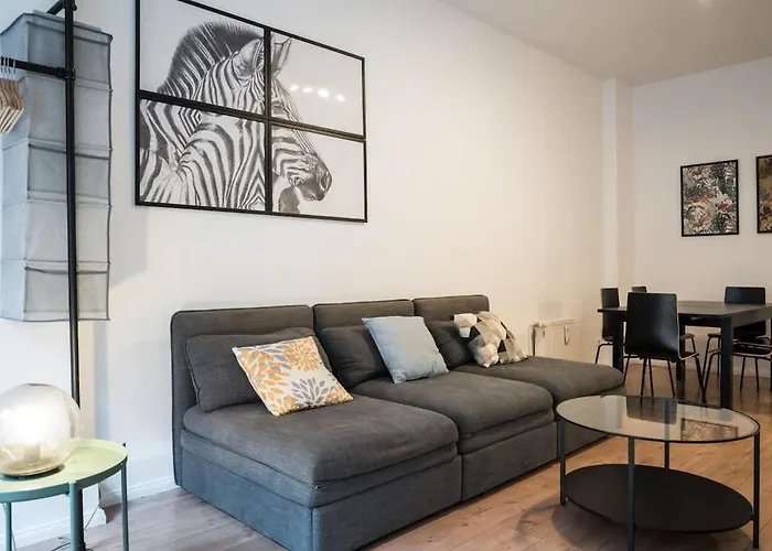 Апартаменты Great In Neukoelln