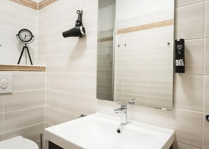 Great In Neukoelln Берлин